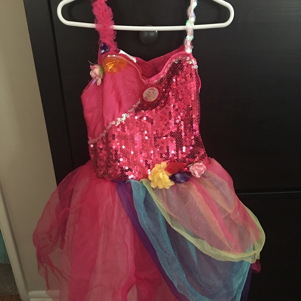 Barbie dress up dress!! Super adorable! 4-6x